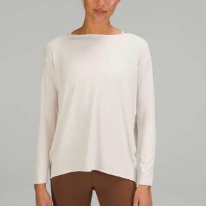 Lululemon Back in Action Long Sleeve Shirt *Nulu
White Opal